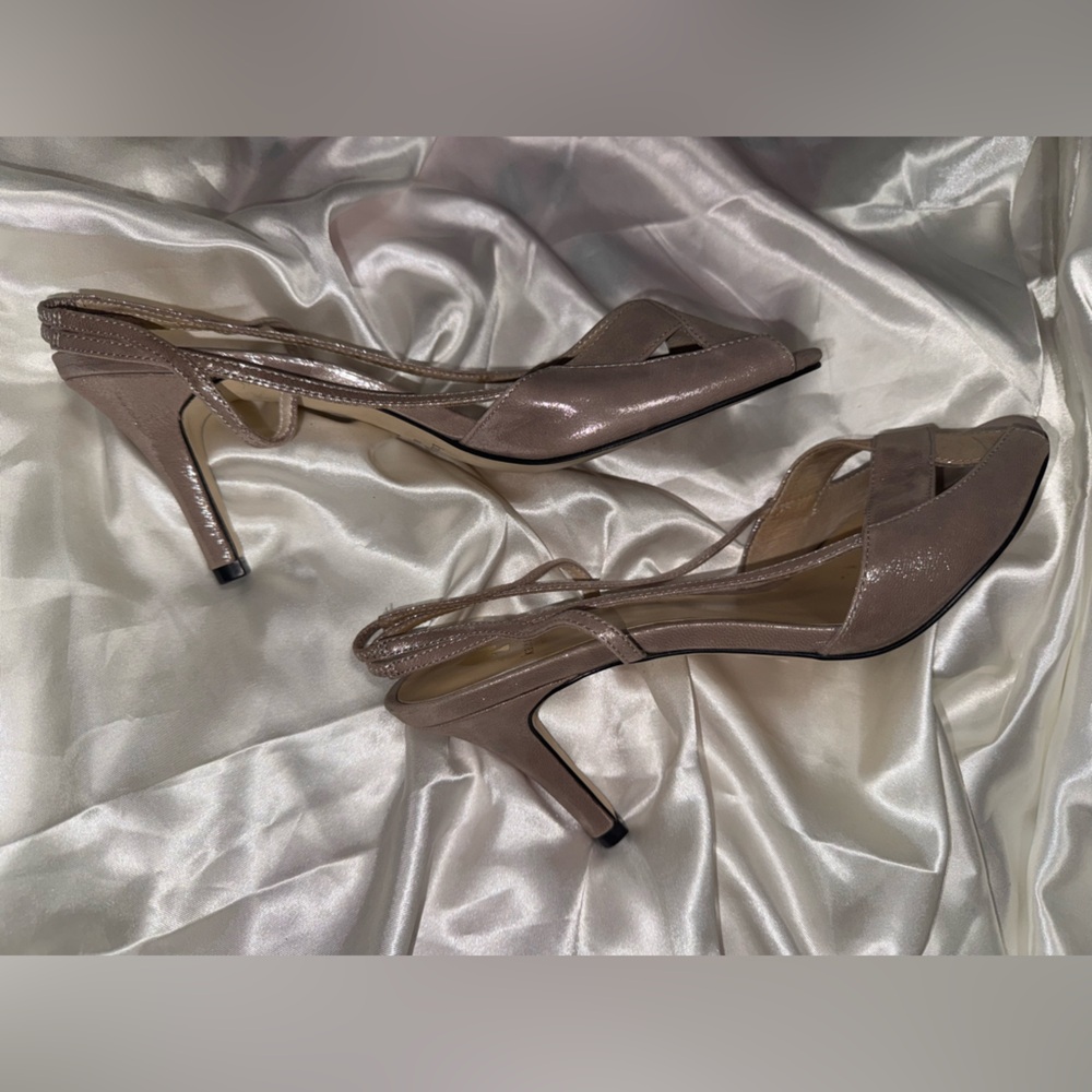 Kate Spade Sandals (8M)